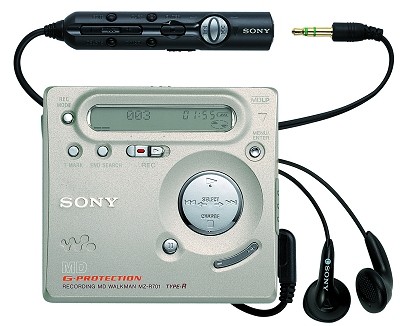 sony_mzr701.jpg
